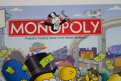 The Simpsons Monopoly Board Game Welcome to Springfield Parker Brothers Homer