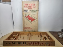 Vtg Mendel Skittles No. 401 Spin Top Bowling Game! Complete, EXCELLENT, w/ Box!