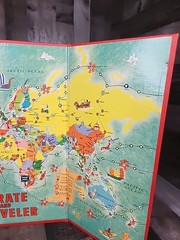 Pirate and Traveler Board Game Milton Bradley 1960 tokens board spinner cards