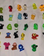 Lot 36 Gogo’s Crazy Bones Various Colors & Series – Satori – Translucent, Used
