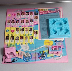 GIRL TALK DATE LINE 1989 BOARD GAME COMPLETE IN ORIGINAL BOX