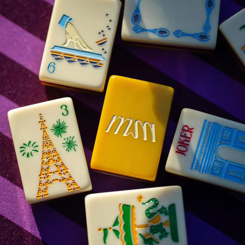 Premium American Mahjong Set 160pcs Yellow Paris Urban Life
