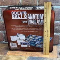 Greys Anatomy Trivia Board Game by Cardinal – 2007 Edition – Metal Tin