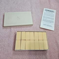 Vintage Cardinal Industries Texas 42 Dominoes Set (Double 6)