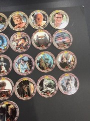 Lot of 32 Pogs Jurassic Park From 1993 SkyCaps by Skybox
