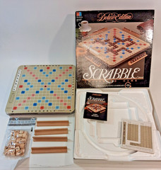 Milton Bradley 1989 #4034 Scrabble Deluxe Edition Game Turntable All 100 Tiles