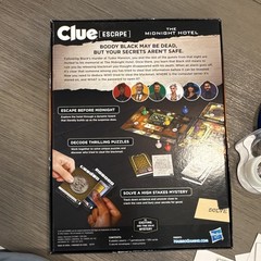 Hasbro Gaming Clue Escape: The Midnight Hotel One-Time Solve 10+ 1-6