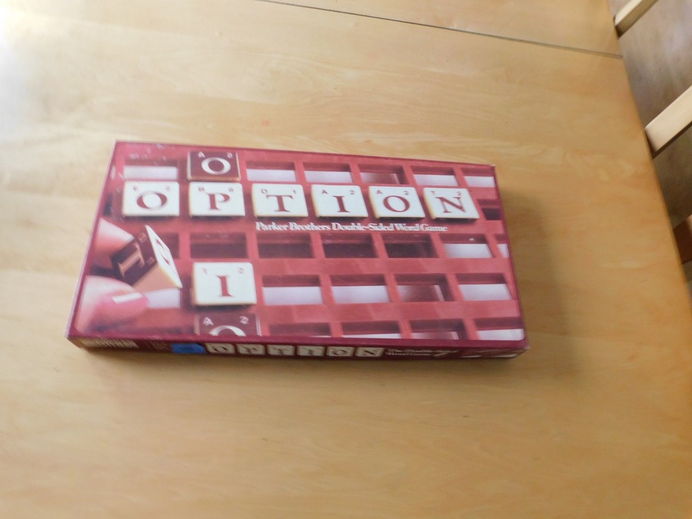 Option Vintage Double Sided Word Board Game Parker Brothers 1983 Complete In Box