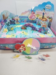 2005 The Little Mermaid Walt Disney 3D Special Edition Board Game – Lots Of Fun!