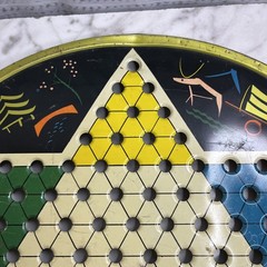 Vintage Pressman Toy Corp Chinese Checker Board Round Metal Multicolor 1153 USA
