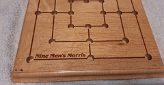 Vintage Solid Maple Nine Men’s Morris Board Game – Complete Set- Extra Peg