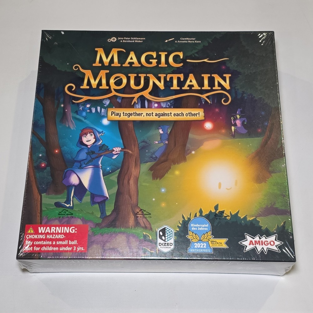 Amigo Games Magic Mountain Board Game Family Co-Op Fantasy Witches 3D Sealed New