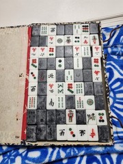 Vintage Mahjong Set – 144 Pieces Very Rare w/ Case and Black Backing, very old
