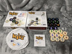 HIVE BOARD GAME BY JOHN YIANNI SMART ZONE GAMES – COMPLETE + TRAVEL BAG GEN42