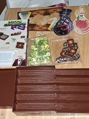 Potion Explosion:The 6th Student Expansion w/Mandragora Leaf & Plastic Dispenser