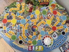 Game of Life Yo-kai Yokai Watch Board Game Hasbro complete except bonus medals