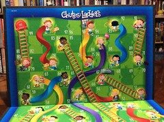Chutes & Ladders Game: Classic board game fun for all ages (USED)