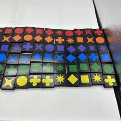 QWIRKLE – Mix, Match, Score and Wiin! 2-4 players, ages 6 and up. Complete 2010