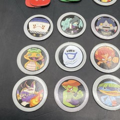 The Game of Life Yo-kai Yokai Watch Edition Board Game Hasbro Complete W Medals