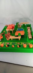 Run Yourself Ragged Vintage Tabletop Obstacle Course Game 1979 TOMY – Incomplete