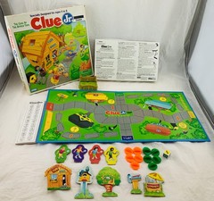 1995 Clue Jr Case of The Hidden Toys by Parker Brothers Complete in Great Cond