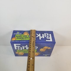 Farkle Box Edition Dice Game Play Monster New & Sealed