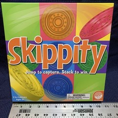 Skippity Game COMPLETE MindWare 2010 Checkers Draughts Multi Color Free Shipping