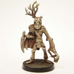 Stonehaven Elf Druid Miniature Figure (for 28mm Scale Table Top War Silver