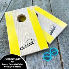 Hasbro Coinhole The Table Top Coin Bouncing Party Game Cornhole(2017) NEW SEALED