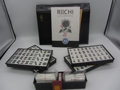 Yellow Mountain Imports Japanese Riichi Mahjong Set Yellow / White Brand New!!!