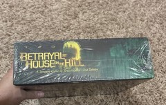 Avalon Hill Betrayal at House on The Hill Board Game – AV26633