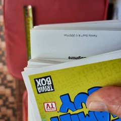 2012 Family Guy Trivia Box Official Game with Trivia Question Character Cards