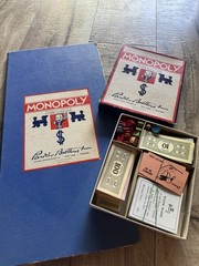 monopoly board game the classic edition USA Vintage Classic Parker Brothers