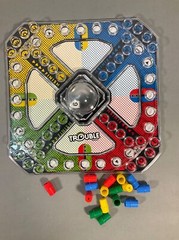 Hasbro Gaming Trouble Board Game for Kids Ages 5 and Up 2-4 Players (Packaging m