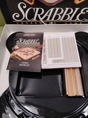 1989 Scrabble Deluxe Edition 100% COMPLETE Rotating Turntable Board Game