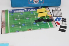 VTG Finger-Flick Sports Football Game – 1997 – LOTS of EXTRAS! See pics