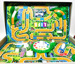 The Game of Life – Milton Bradley Classic Family Kids Complete – Vintage 1991