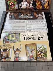 Munchkin Steampunk Deluxe Board Game – Steve Jackson Games Excellent Condition