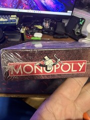 Monopoly Disney Pirates Of The Carribean Trilogy Edition Board Game – NOS SEALED