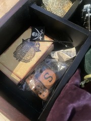 Dread Pirate Game Wood Treasure Chest Metal Coins 100% 2nd Ed 2005 Complete