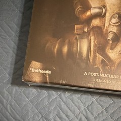 Fantasy Flight Games Fallout: The Board Game Miniatures 1-4 13+ 2017 ZX02
