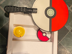 Pokemon Diamond & Pearl Poke Ball Flip Game (COMPLETE) *Pre-Owned* ss1