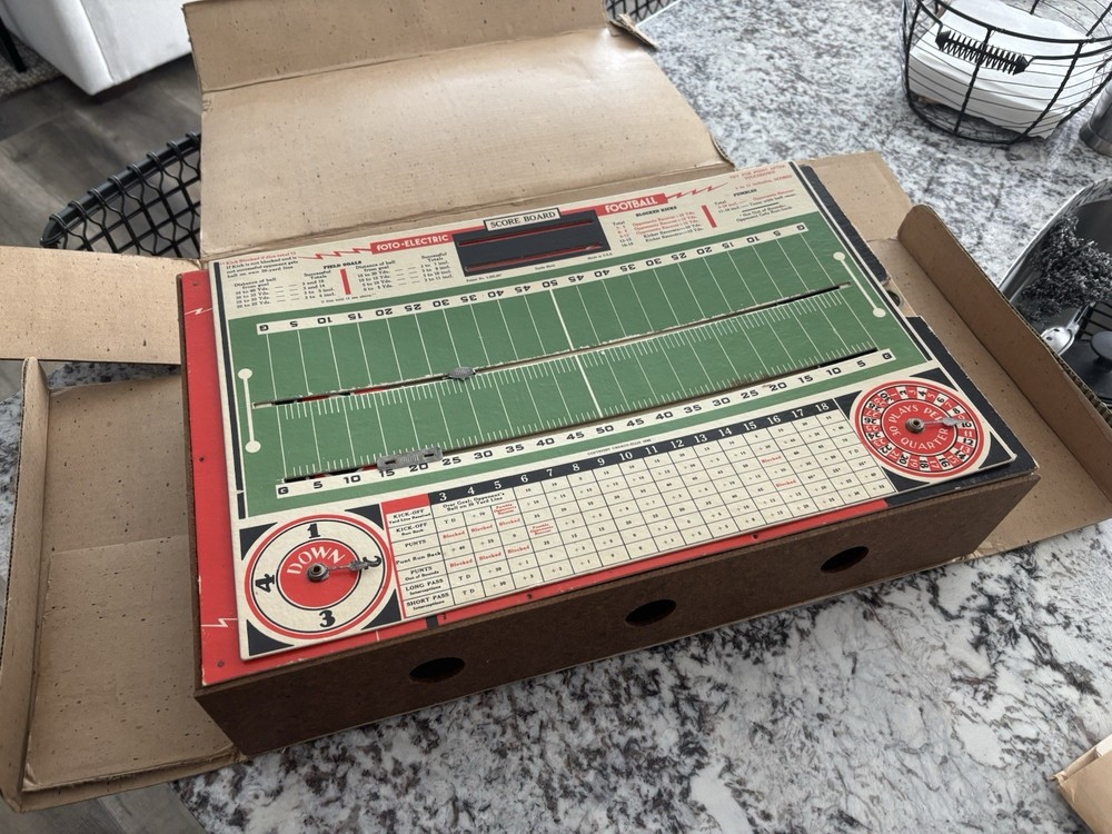 Antique Foto Electric Football Game 1946 Cadaco Ellis See Description