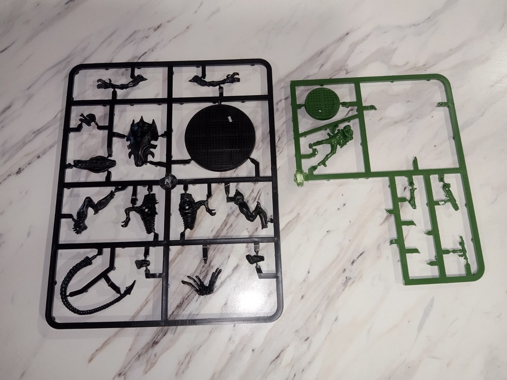 Aliens Gale Force 9 (GF9) Queen/Ripley Enraged Sprues