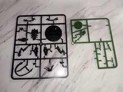 Aliens Gale Force 9 (GF9) Queen/Ripley Enraged Sprues
