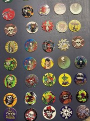Collection Of Pogs And Slammers 335 Pogs And Slammers – 21 Plastic 9 Metal Slamm
