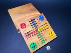 Wooden Ludo Pachisi Strategy Fun Traditional Travel Board Game 14x14cm 6х6″