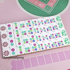 NEW! Vibrant Layered Mahjong Tiles – Full American Set 160 Tiles – Crystal Red
