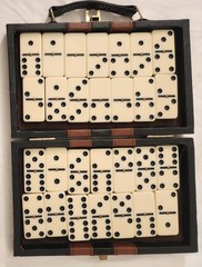 TRAVEL SIZE GAMES BATTLESHIP & DIMINO’S both compleat & in TRAVEL CASES