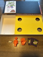 SPLAT! Milton Bradley The Bug Squishing Race Board Game Needs New Dough